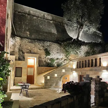 Farm stay Masseria Torre Rossa *