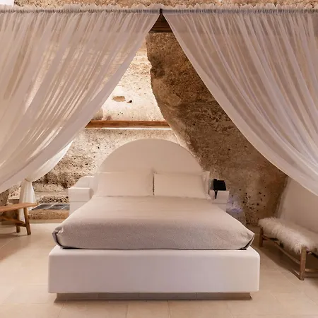 Masseria Torre Rossa *
